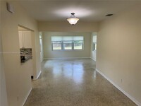 2125 Alamanda Dr in North Miami, FL - Building Photo - Building Photo