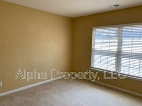 119 Waterford Park Dr in Greer, SC - Building Photo - Building Photo