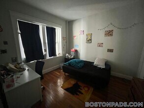 1193 Commonwealth Ave in Boston, MA - Building Photo - Building Photo