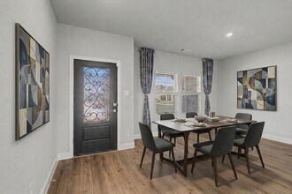 2344 Bellatrix Dr in Haslet, TX - Foto de edificio - Building Photo