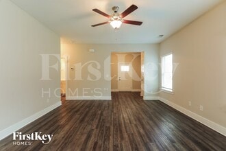 1384 Woodridge Pl in Gardendale, AL - Building Photo - Building Photo