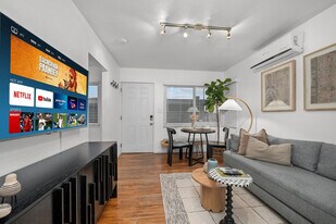 334-40 Langley St in San Diego, CA - Building Photo