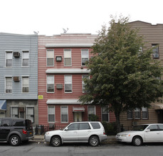 706-708 Lorimer St in Brooklyn, NY - Building Photo - Building Photo