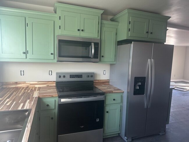 1820 Circle Dr in Leighton, AL - Building Photo - Building Photo