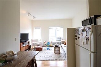 517 Bloomfield St in Hoboken, NJ - Building Photo - Building Photo