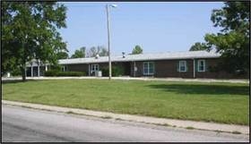 1215 Holiday Dr in Danville, IL - Building Photo