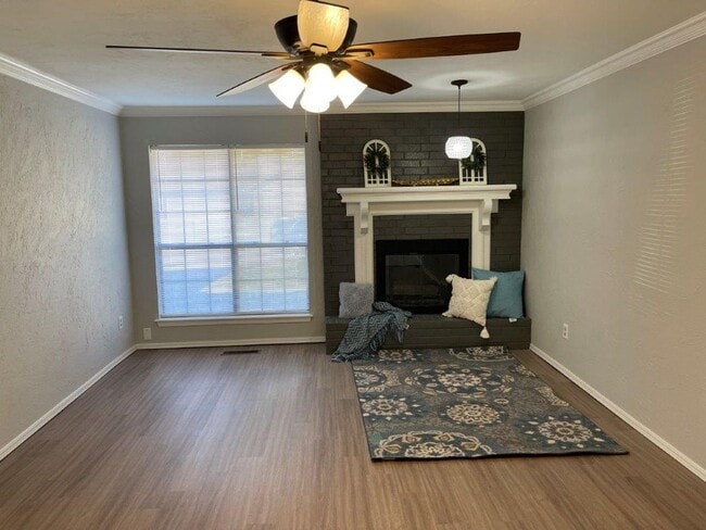 524 Waterview Rd in Oklahoma City, OK - Foto de edificio - Building Photo
