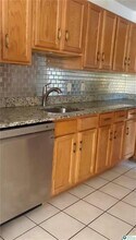 45 E Raspberry St in Bethlehem, PA - Building Photo - Building Photo