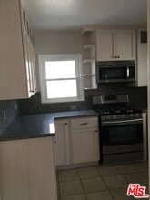 4425 Victoria Park Pl in Los Angeles, CA - Building Photo - Building Photo