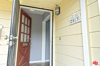 2513 Denmead St in Lakewood, CA - Building Photo - Building Photo
