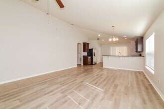 907 Muirwood Way, Unit 142 in Winter Garden, FL - Building Photo - Building Photo