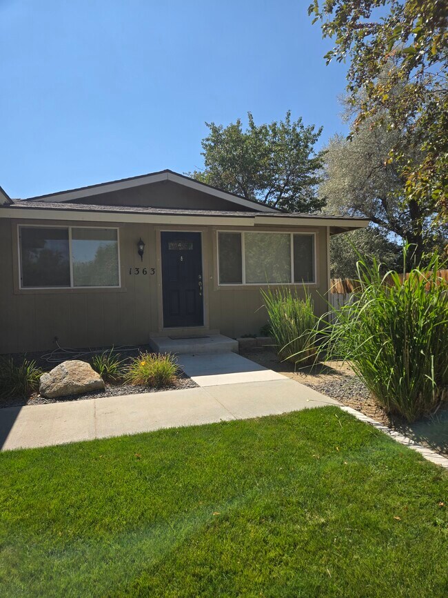 property at 1363 Toiyabe Ave