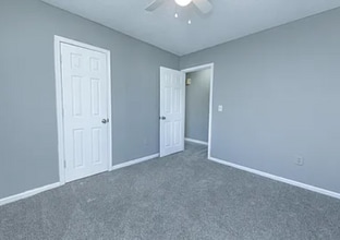 101 Mimosa Ln in Elizabeth City, NC - Building Photo - Building Photo