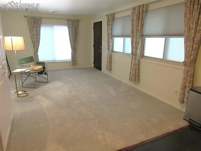 2406 N Logan Ave in Colorado Springs, CO - Building Photo - Building Photo