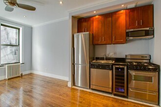 336 E 18th St in New York, NY - Building Photo - Building Photo