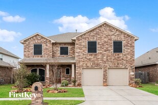 219 Chestnut St in Baytown, TX - Building Photo