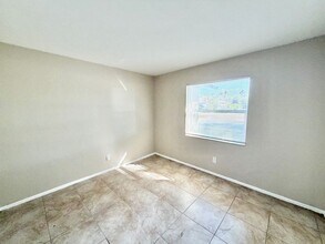 4601 24th Pl SW in Naples, FL - Building Photo - Building Photo