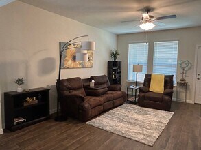 424 Skipper Ln in Azle, TX - Building Photo - Building Photo