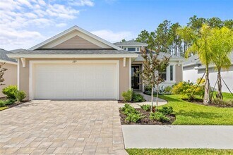 229 Hawthorn Ave in Palm Coast, FL - Building Photo - Building Photo