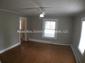 95 Oak St in Old Town, ME - Building Photo - Building Photo