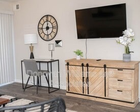 2225 Kilborne Dr in Charlotte, NC - Building Photo - Building Photo