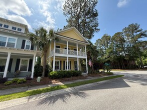 600 Ellingson Pkwy in Mount Pleasant, SC - Building Photo - Building Photo
