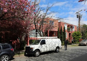1225 W 7th Ave in Vancouver, BC - Building Photo