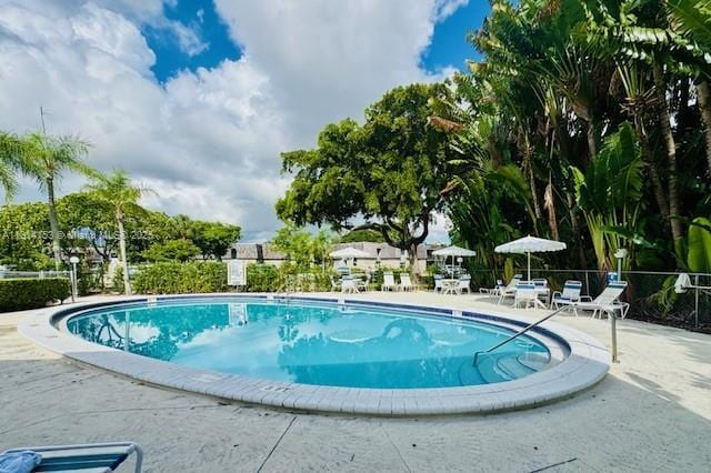 property at 3123 Oakland Shores Dr