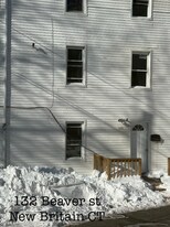 132 Beaver St, Unit 1-3 in New Britain, CT - Building Photo