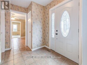 3291 Liberty St N in Clarington, ON - Building Photo - Building Photo