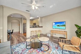 14200 Avalon Rd in Winter Garden, FL - Building Photo - Building Photo