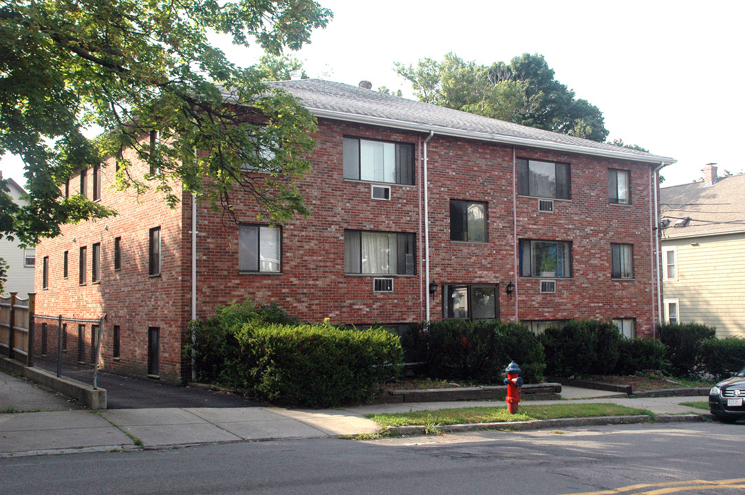 12 Cameron Ave in Somerville, MA - Building Photo