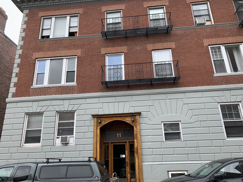 10 Aberdeen St, Unit #3A in Boston, MA - Building Photo