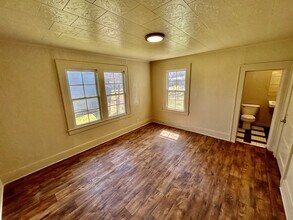 631 W 19th in Ada, OK - Building Photo - Building Photo