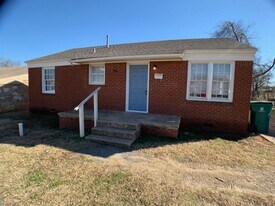 720 NE 34th Terrace in Oklahoma City, OK - Building Photo