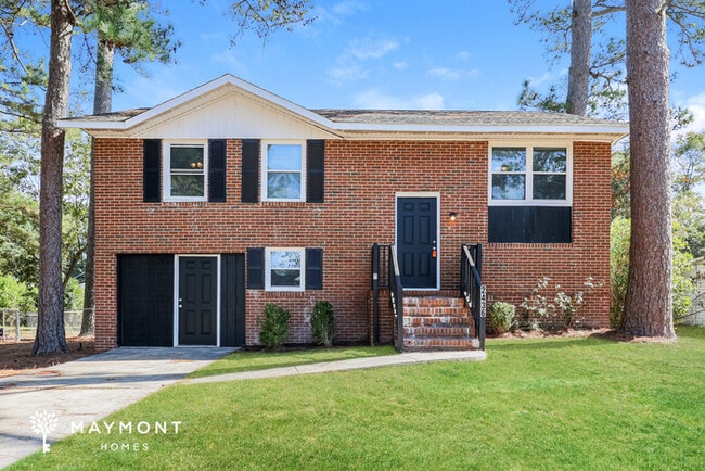 property at 2436 Southgate Dr