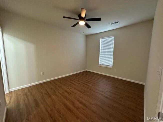 135 Harmony Mdws Ct in Dardenne Prairie, MO - Building Photo - Building Photo