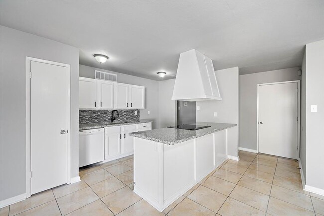 4406 Kacee Dr in Houston, TX - Building Photo - Building Photo