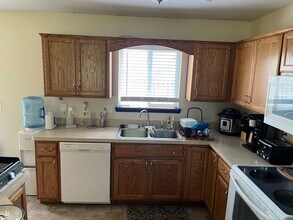 308 Brookridge Dr in Manhattan, KS - Building Photo - Building Photo