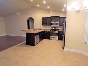 5805 Maggie Rose Cir in Milton, FL - Building Photo - Building Photo