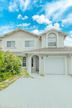 50 Desford Ln in Boynton Beach, FL - Building Photo - Building Photo