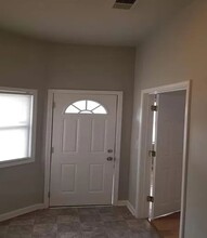 325 Hickory St in Lexington, KY - Building Photo - Building Photo