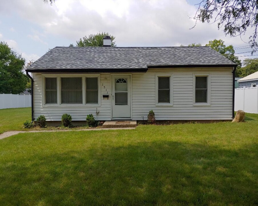 1511 Cooper St in Albion, MI - Building Photo