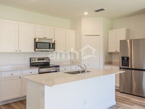 2845 Grand Finale St in Green Cove Springs, FL - Building Photo - Building Photo