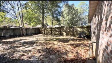 126 Pear St in Covington, LA - Building Photo - Building Photo