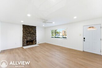 16781 Bardon Ln in Huntington Beach, CA - Building Photo - Building Photo