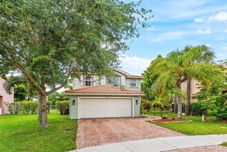 681 Garden Cress Trail in Royal Palm Beach, FL - Building Photo - Building Photo