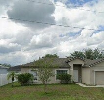 611 Linnet Ct in Kissimmee, FL - Building Photo