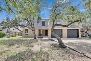 8511 Fathom Cir in Austin, TX - Building Photo