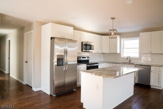 91 Mt View St in Newton, NJ - Building Photo - Building Photo
